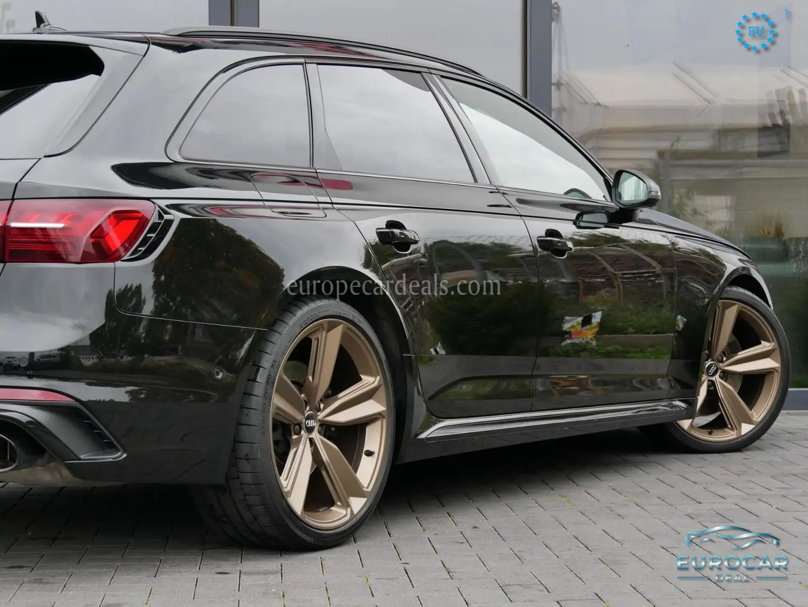 Audi RS4