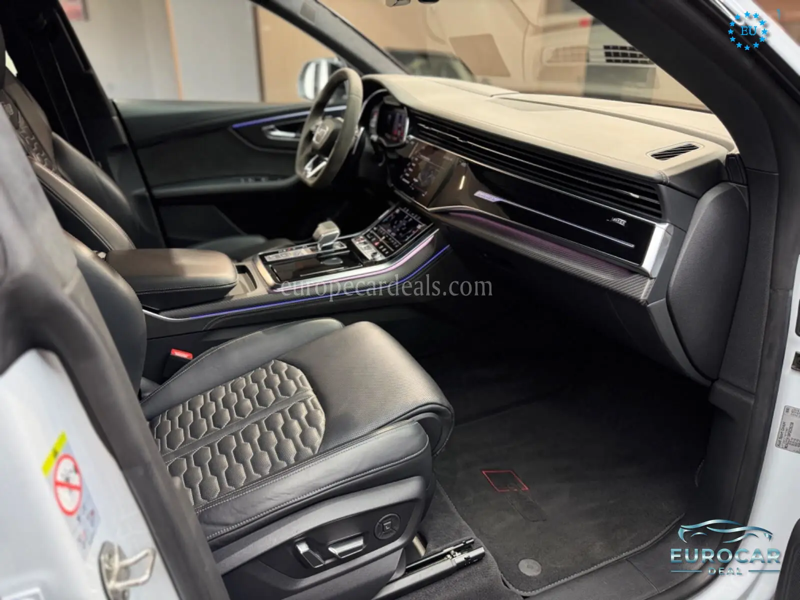 Audi RSQ8