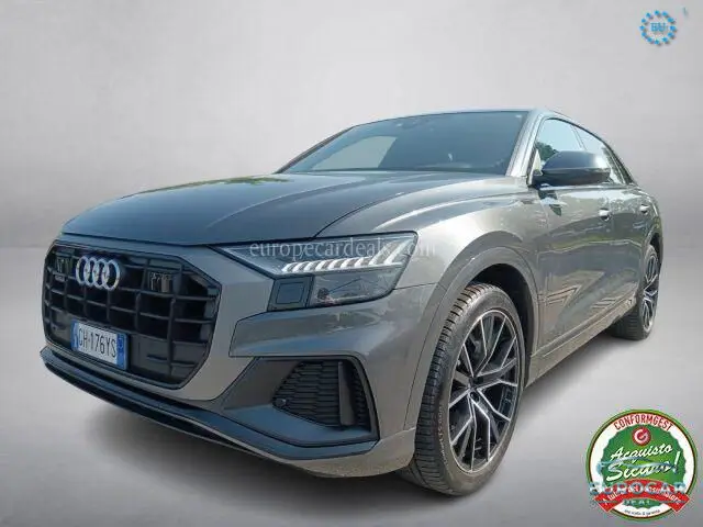 Audi Q8