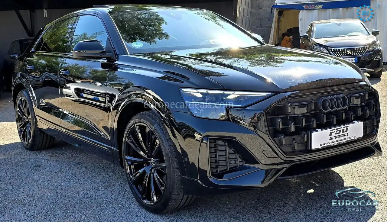 Audi Q8