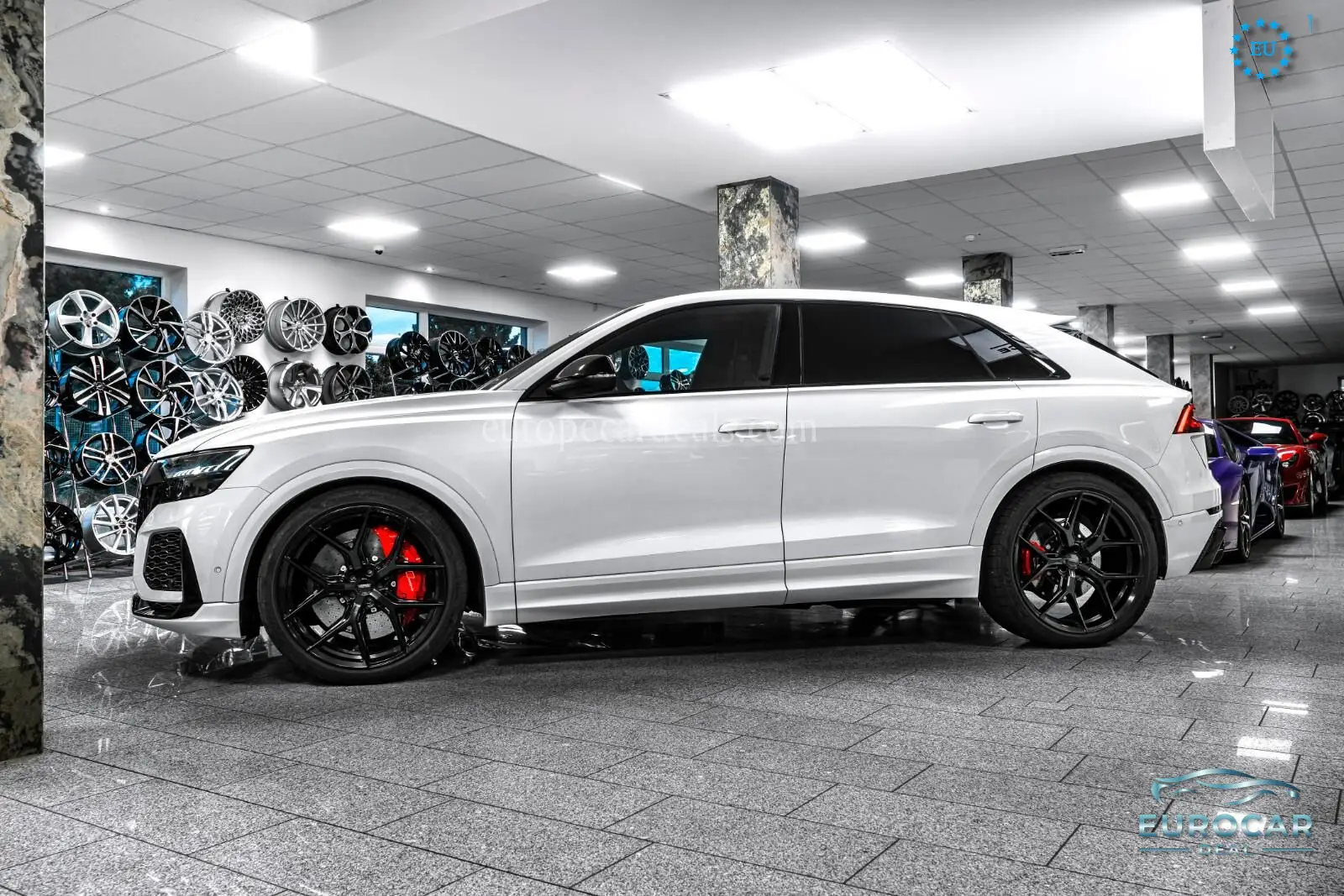 Audi RSQ8