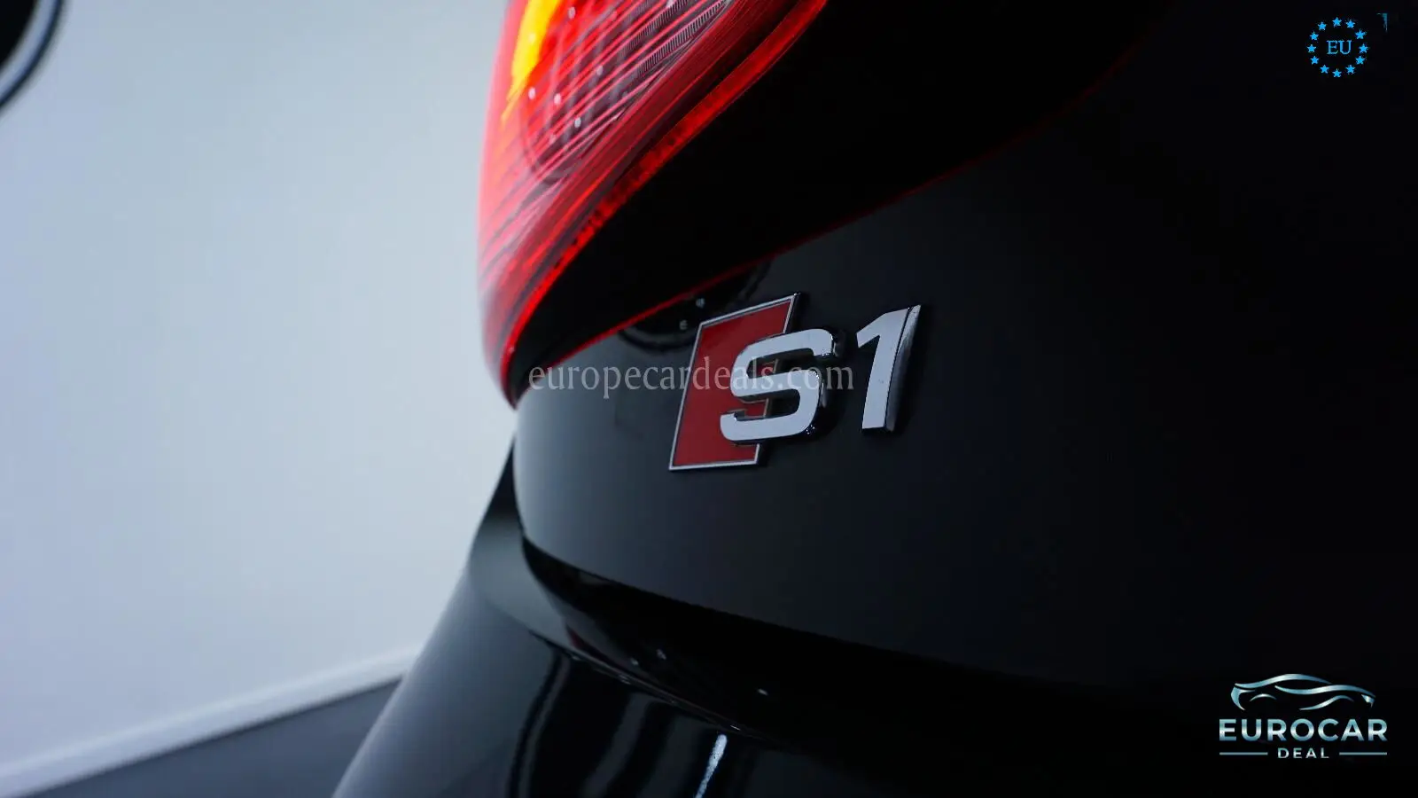 Audi S1