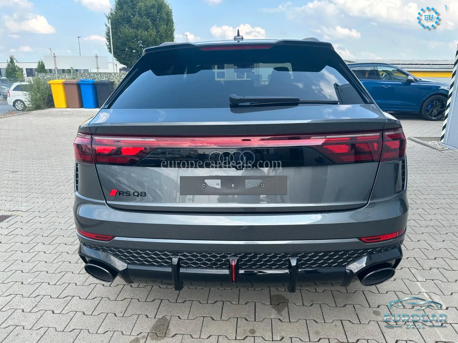 Audi RSQ8