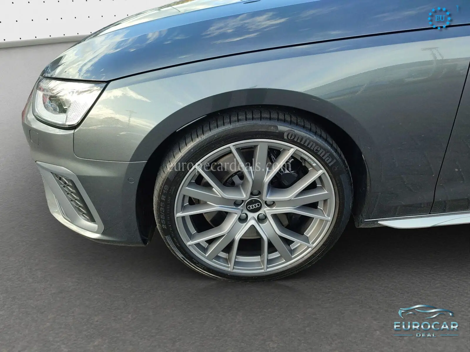 Audi S4