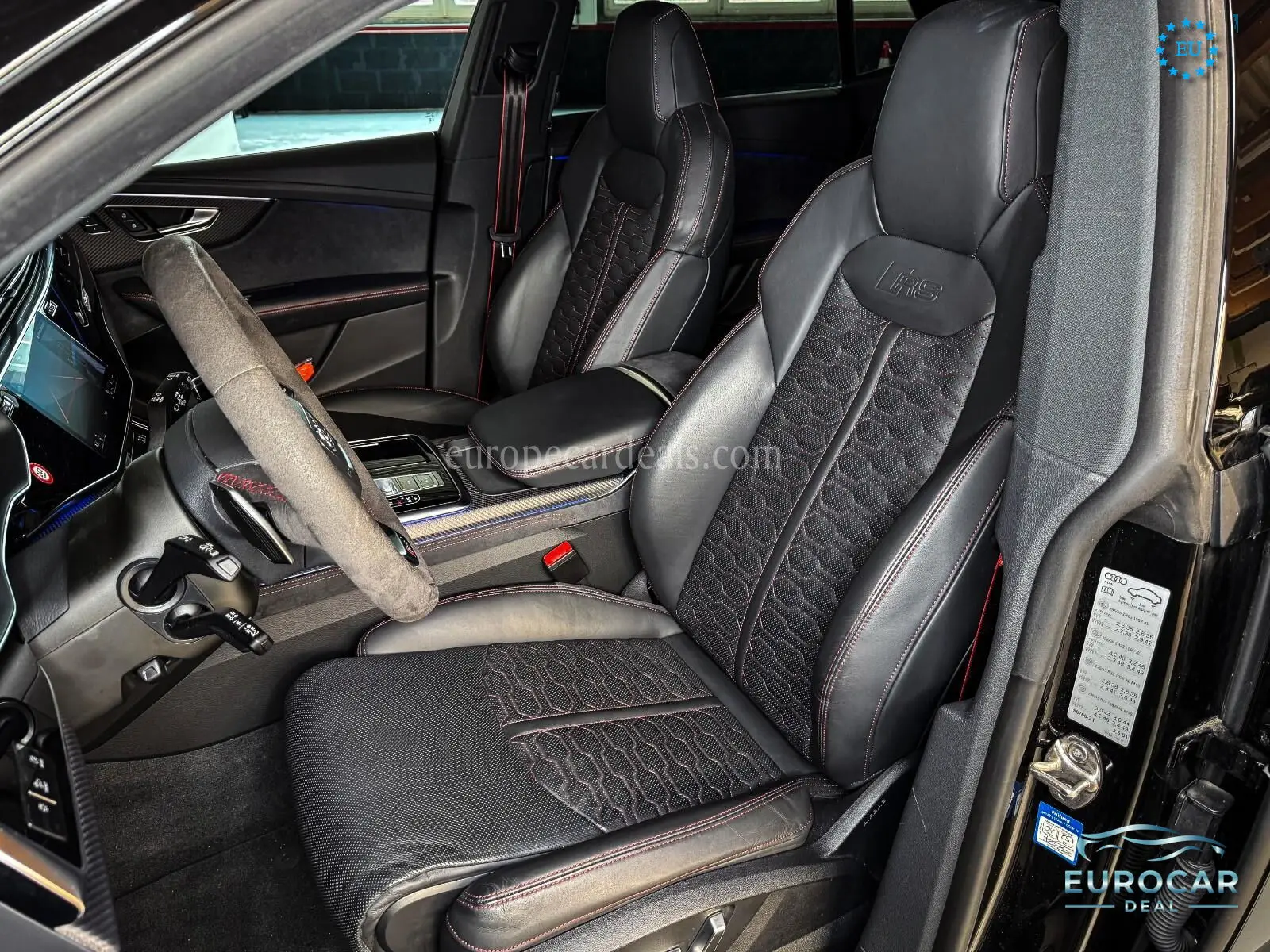 Audi RSQ8