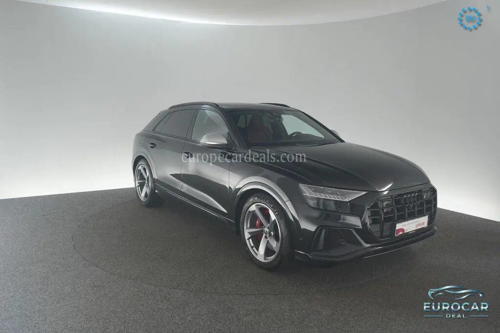 Audi SQ8
