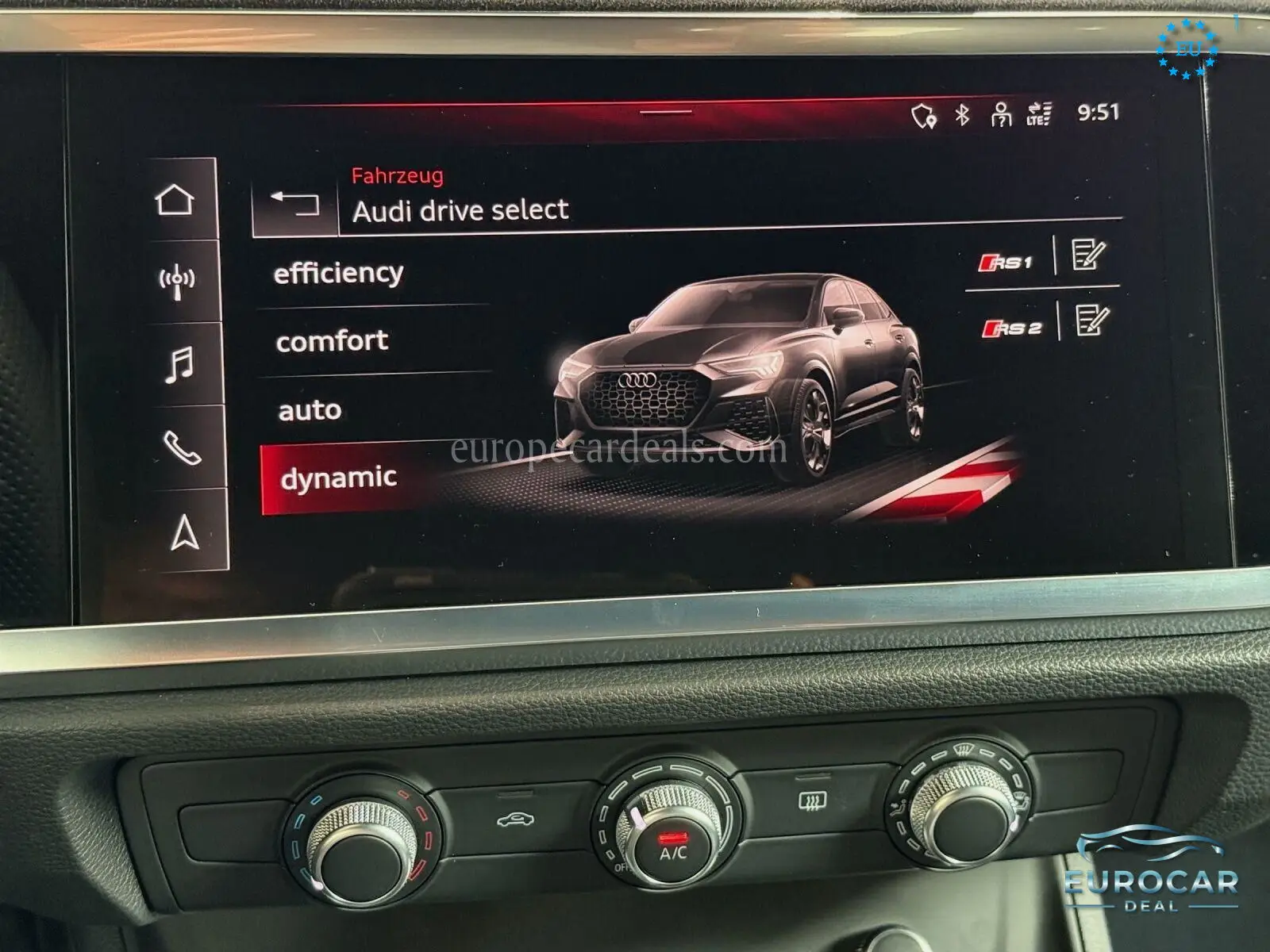 Audi RSQ3