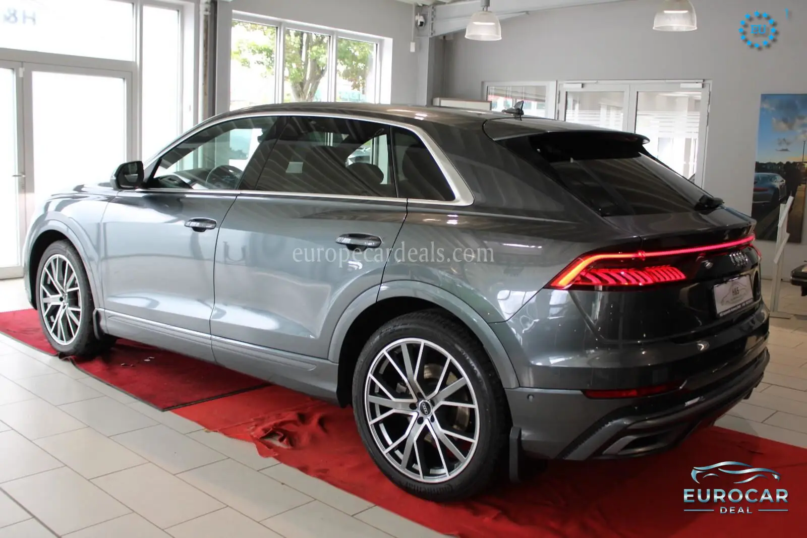 Audi Q8