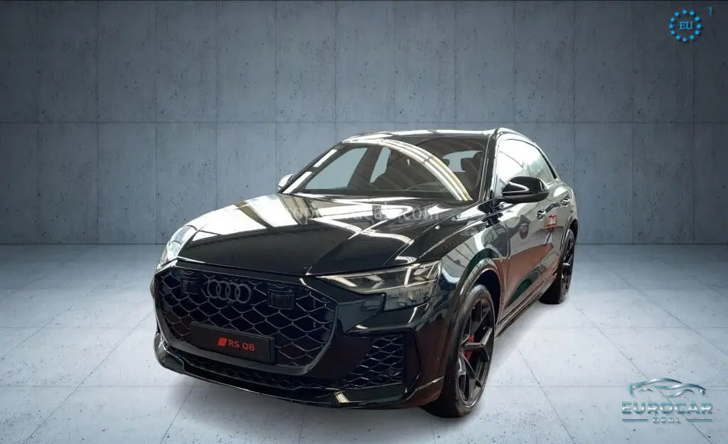 Audi RSQ8