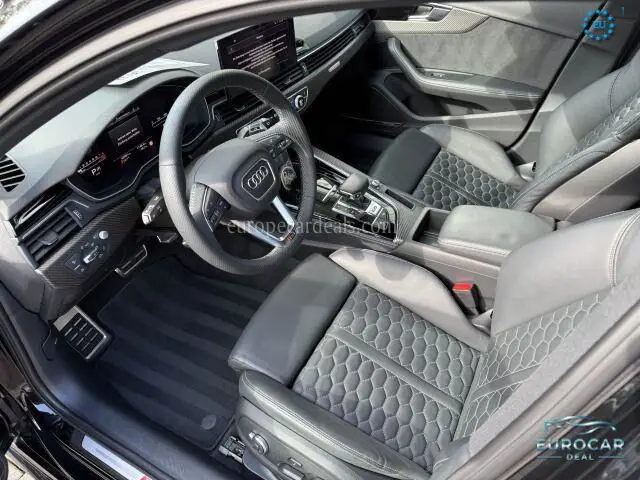 Audi RS4