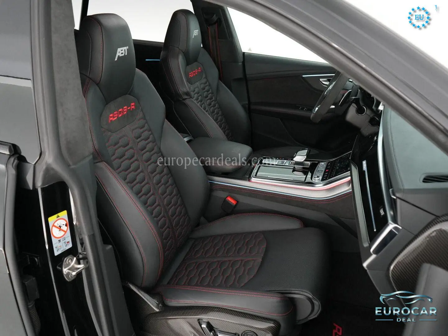 Audi RSQ8