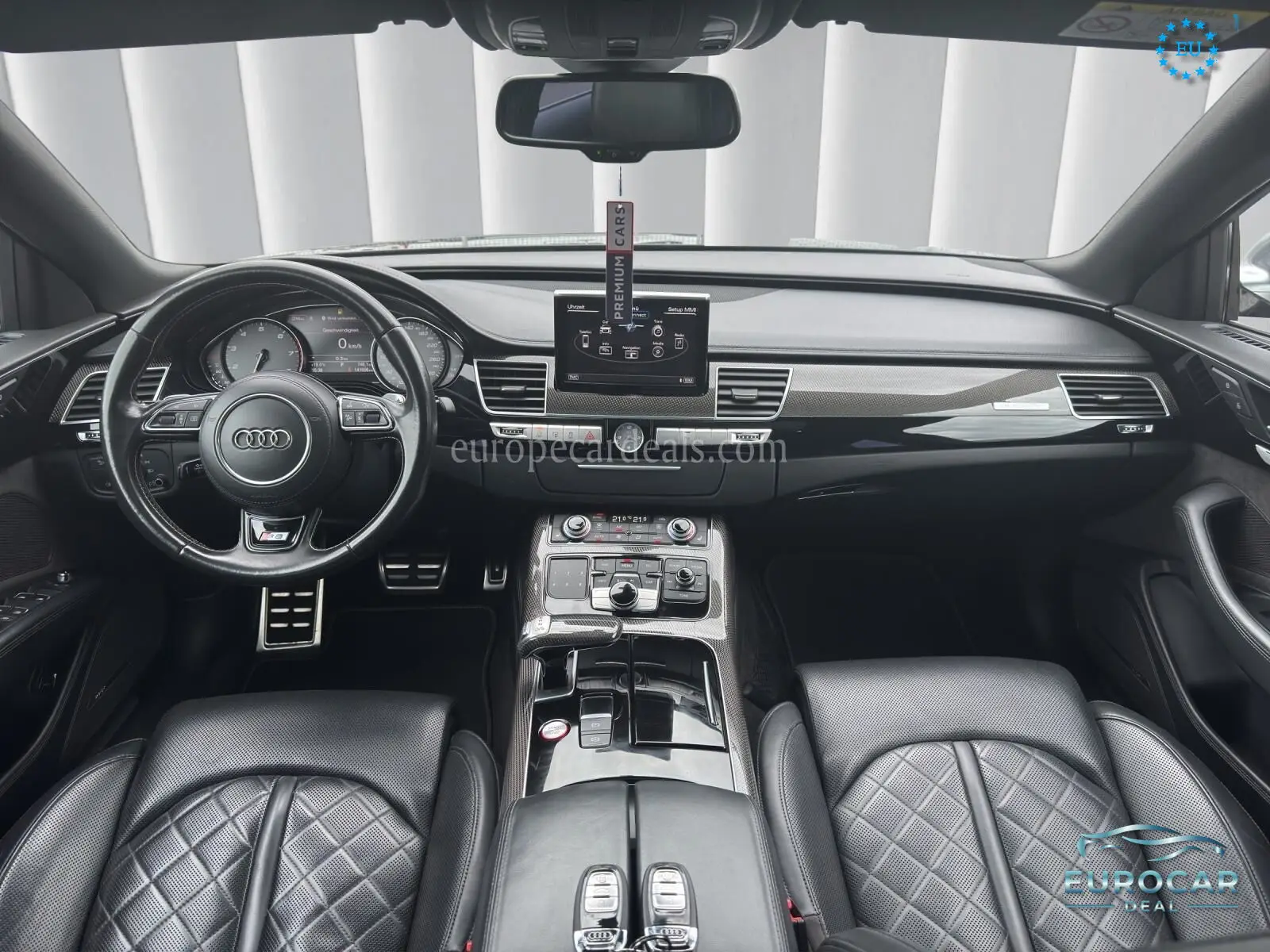 Audi S8