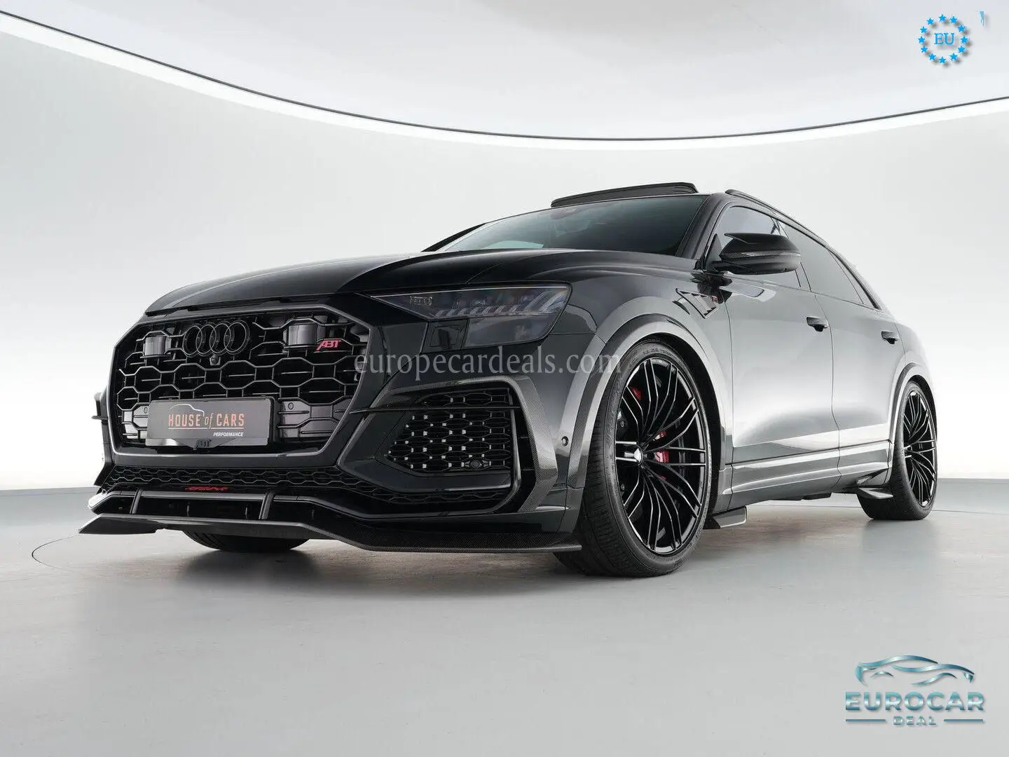 Audi RSQ8