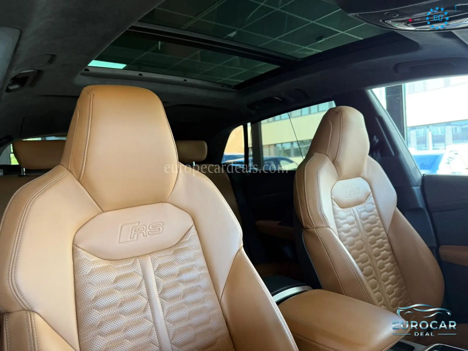 Audi RSQ8