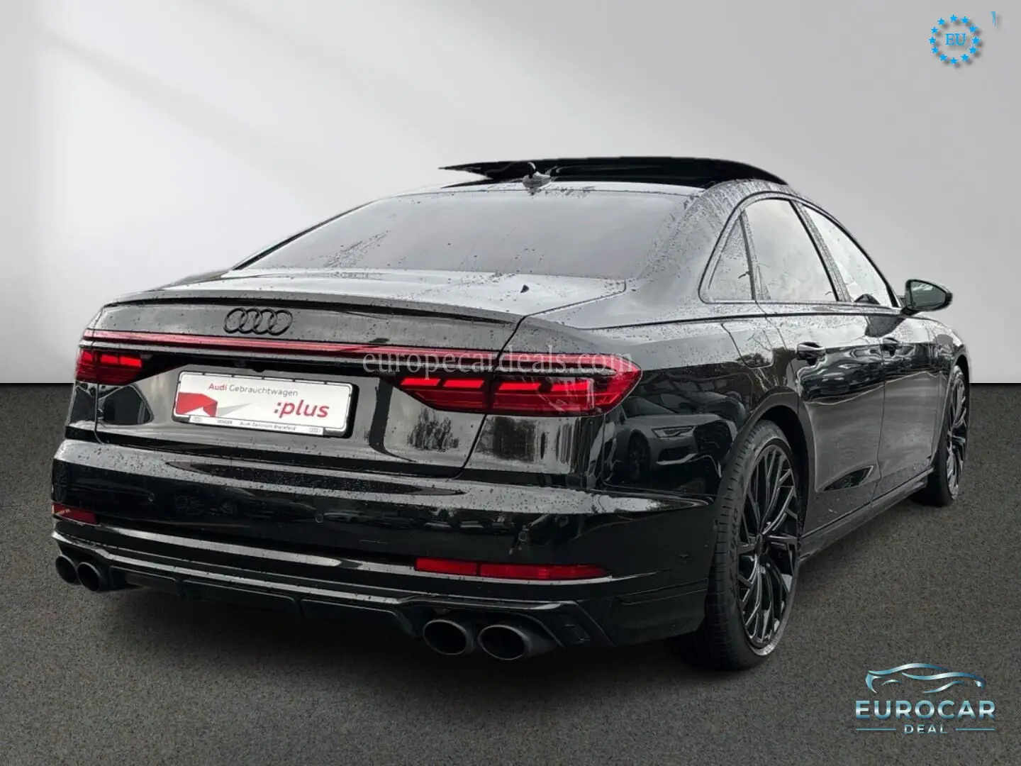 Audi S8
