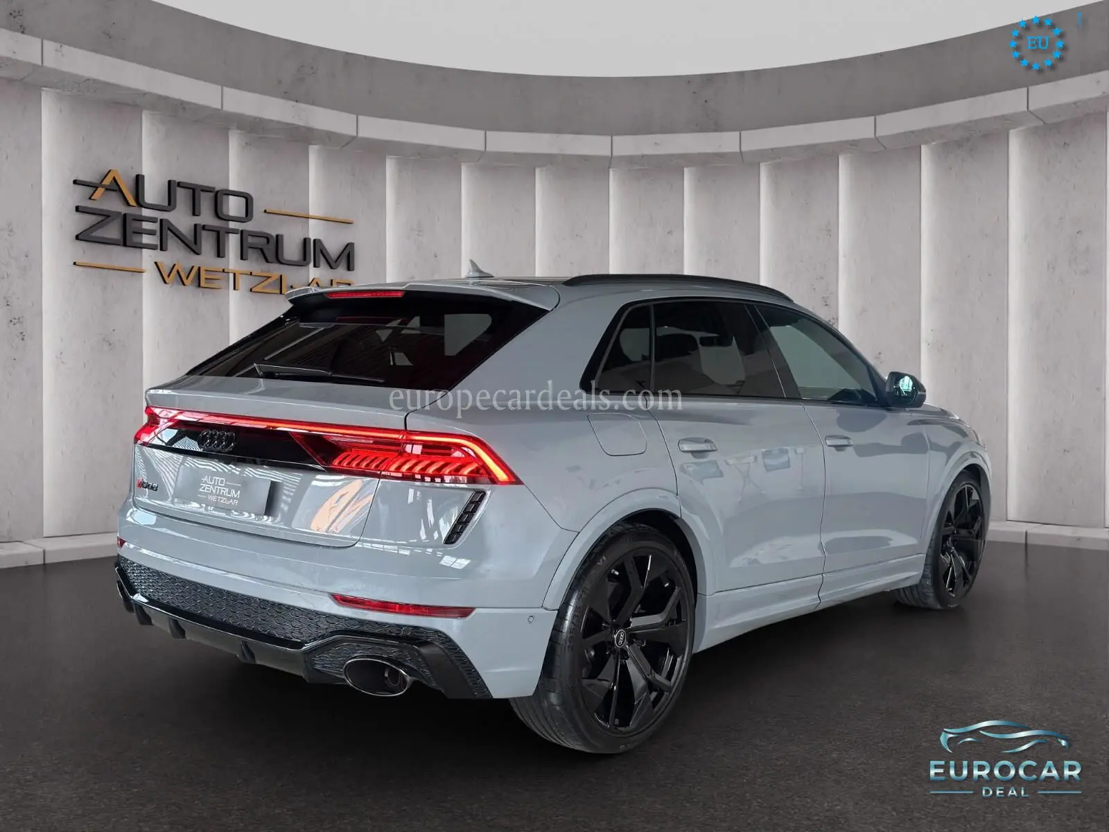 Audi RSQ8