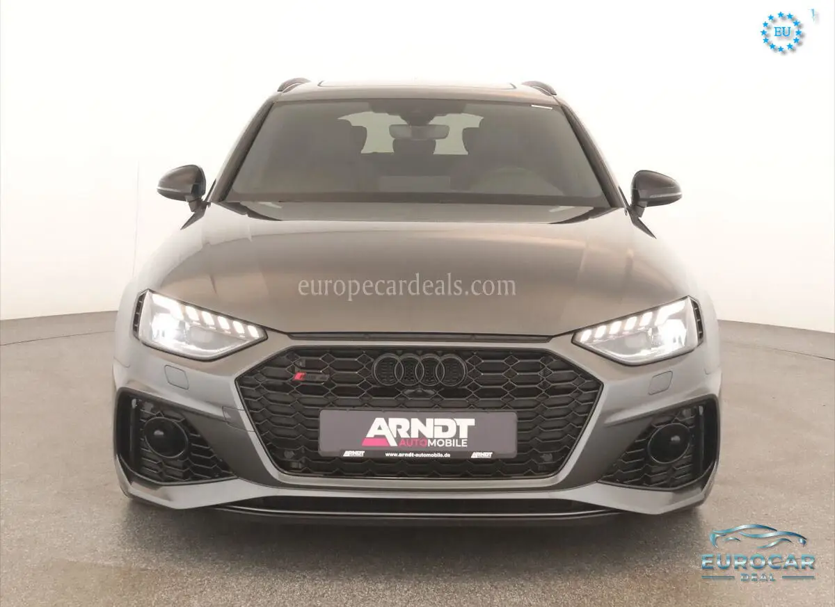 Audi RS4