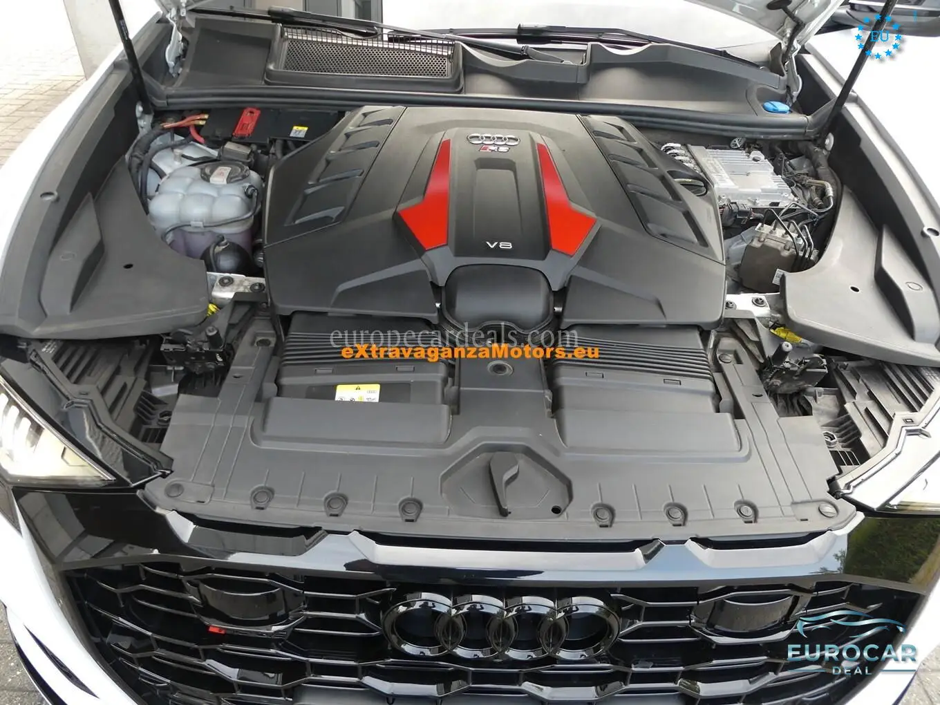 Audi RSQ8