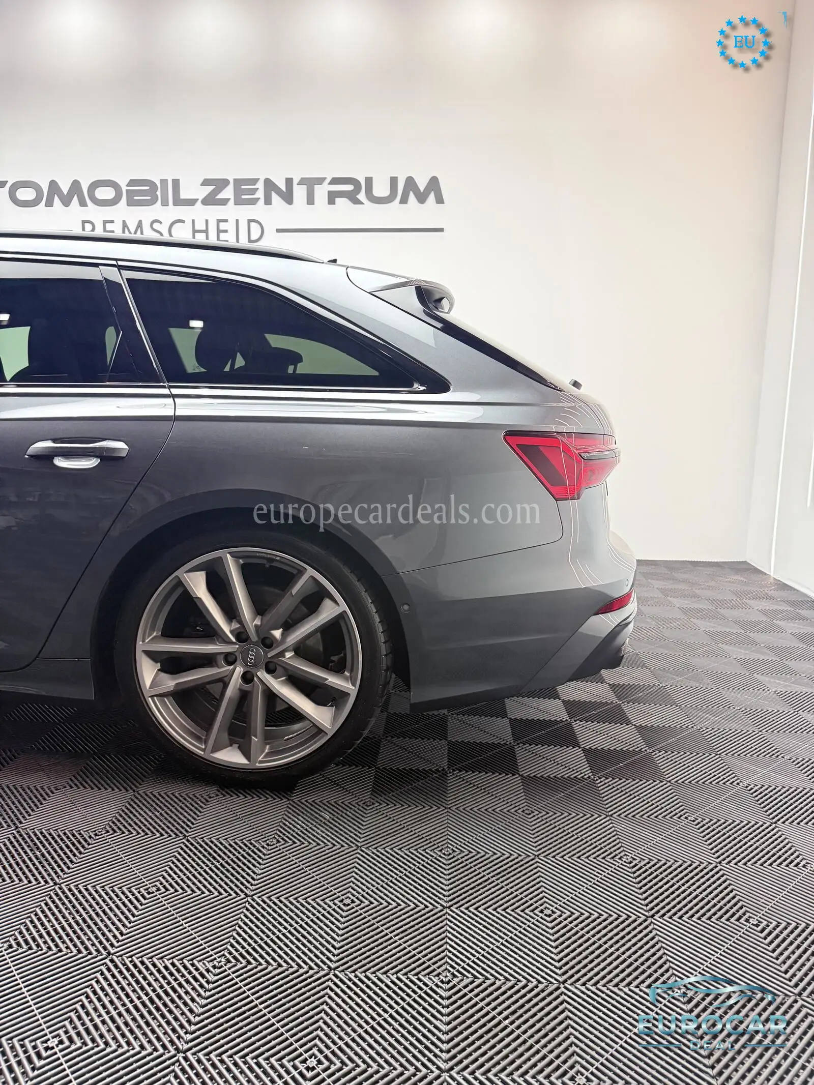 Audi S6