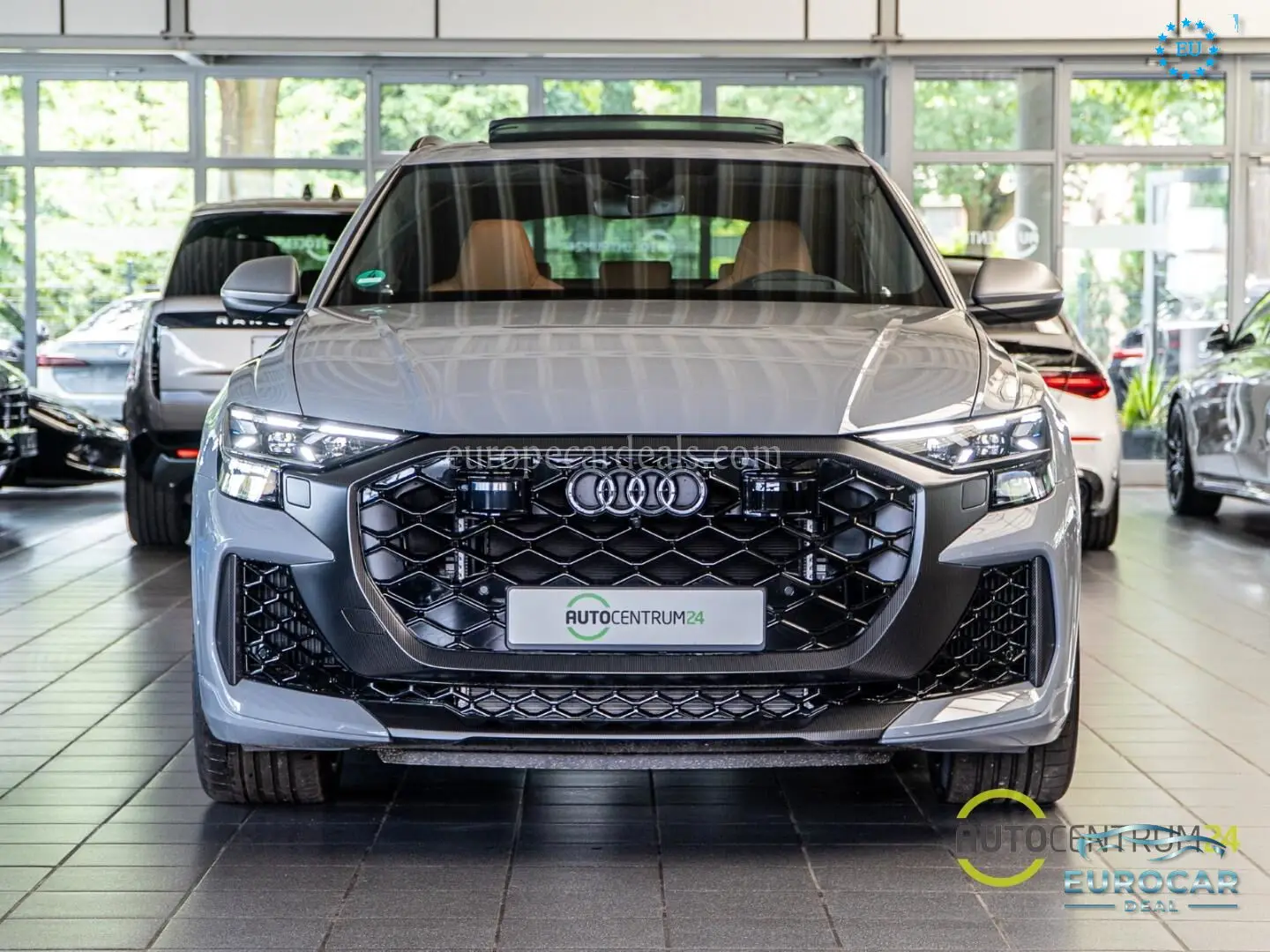 Audi RSQ8