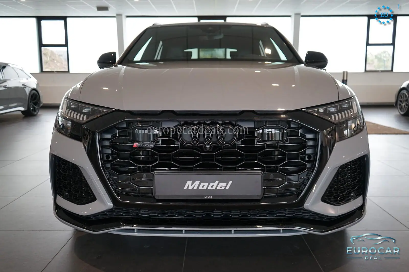 Audi RSQ8