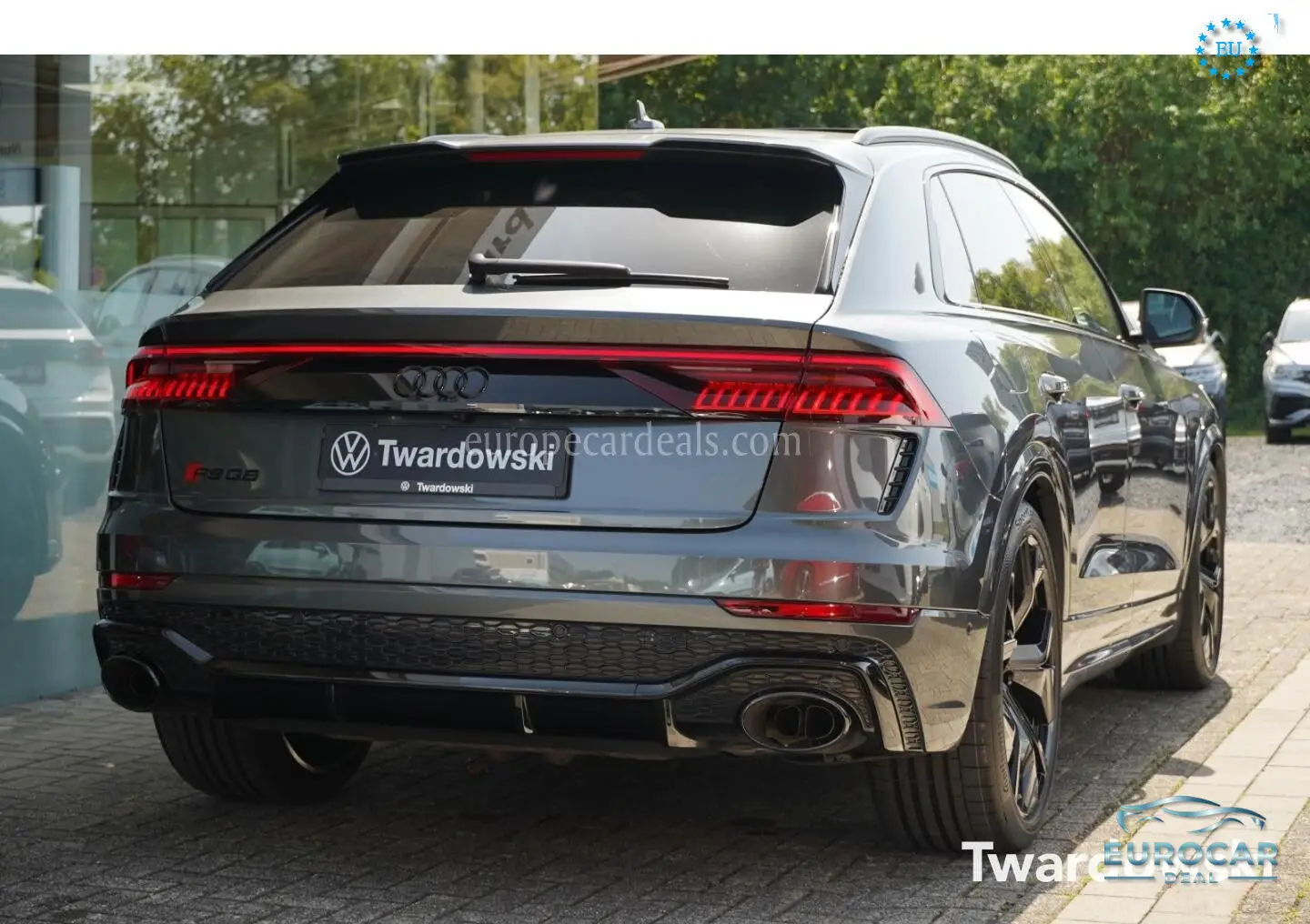 Audi RSQ8