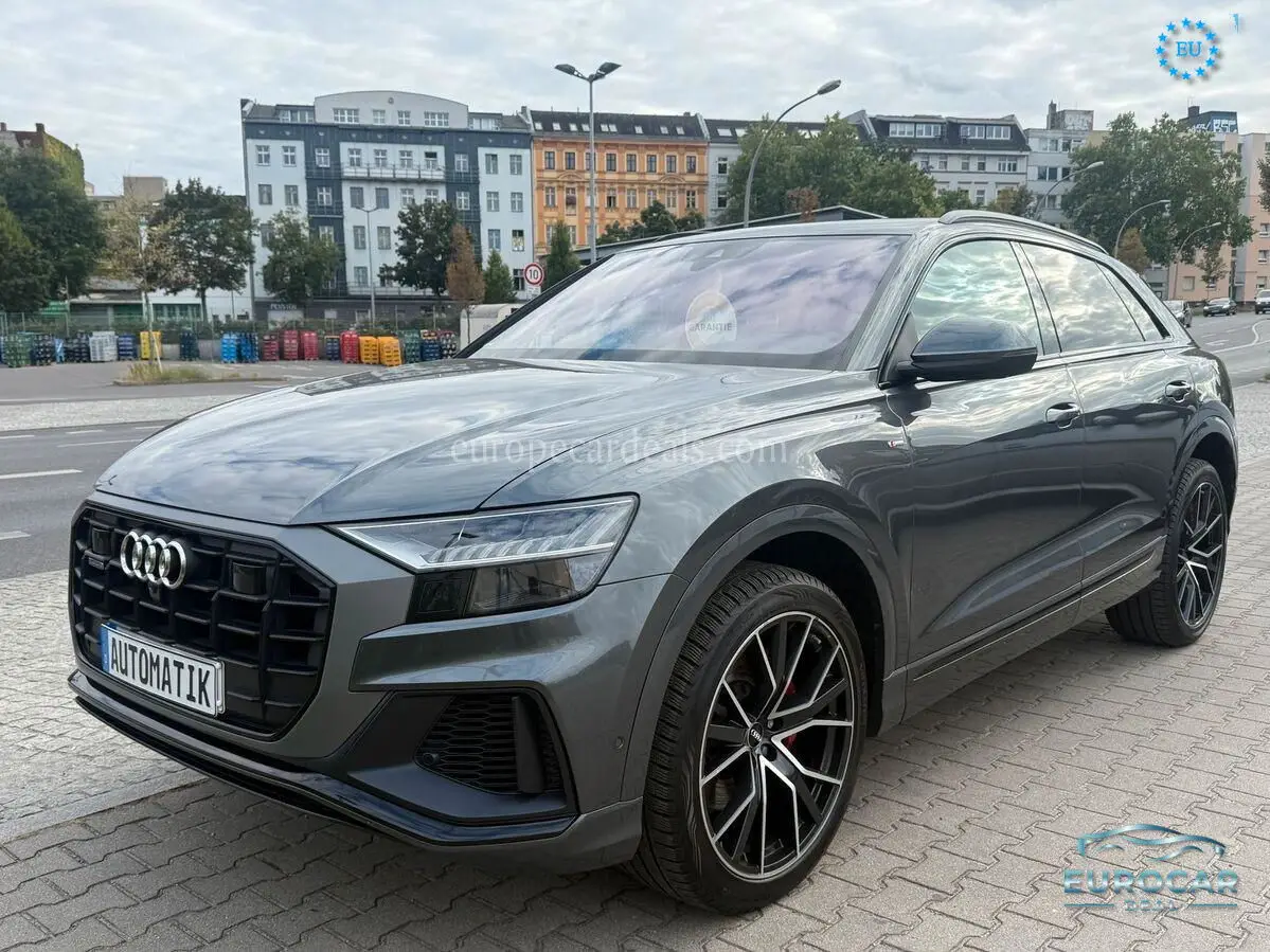 Audi Q8