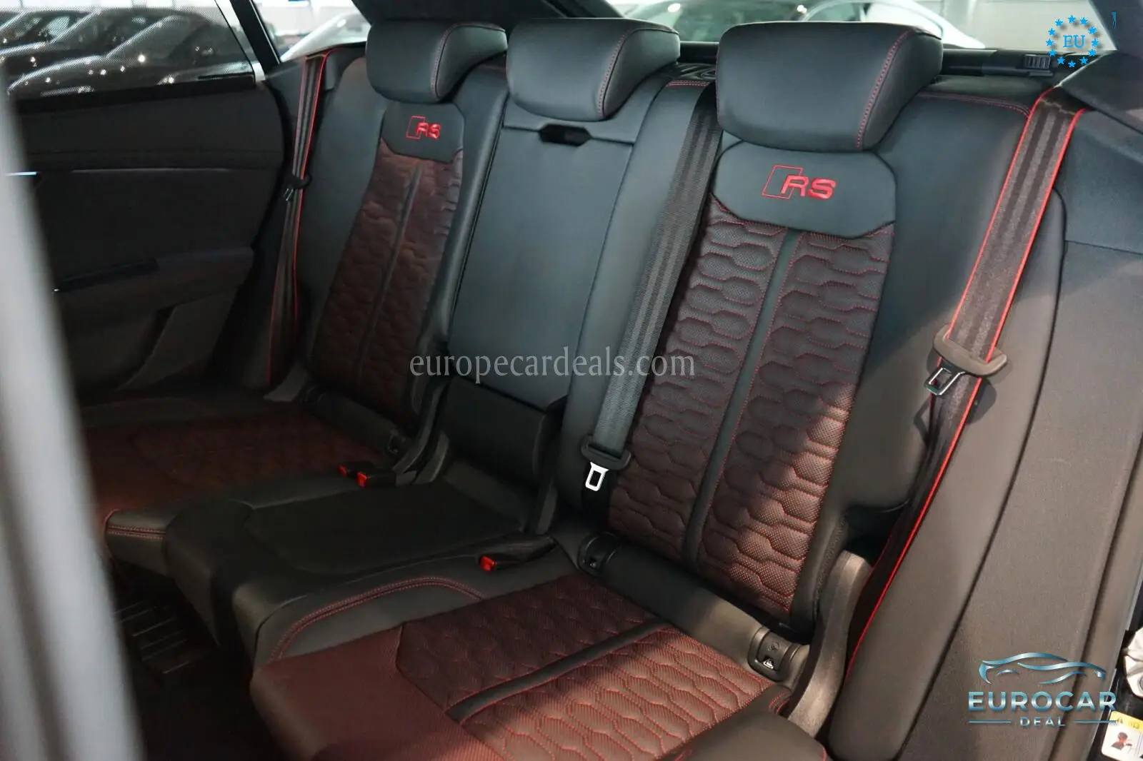 Audi RSQ8