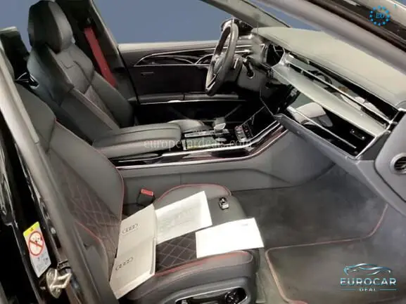 Audi S8