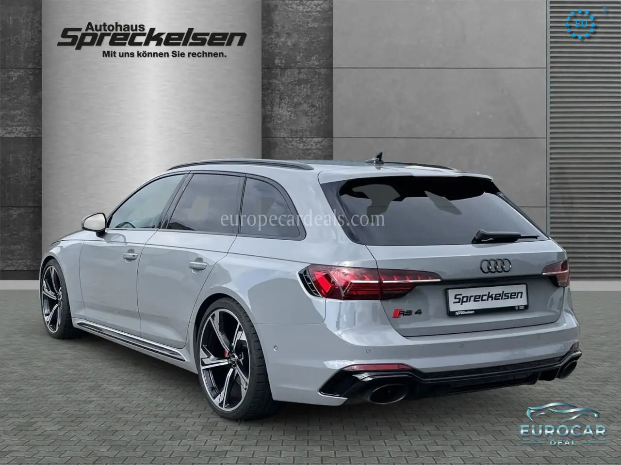 Audi RS4