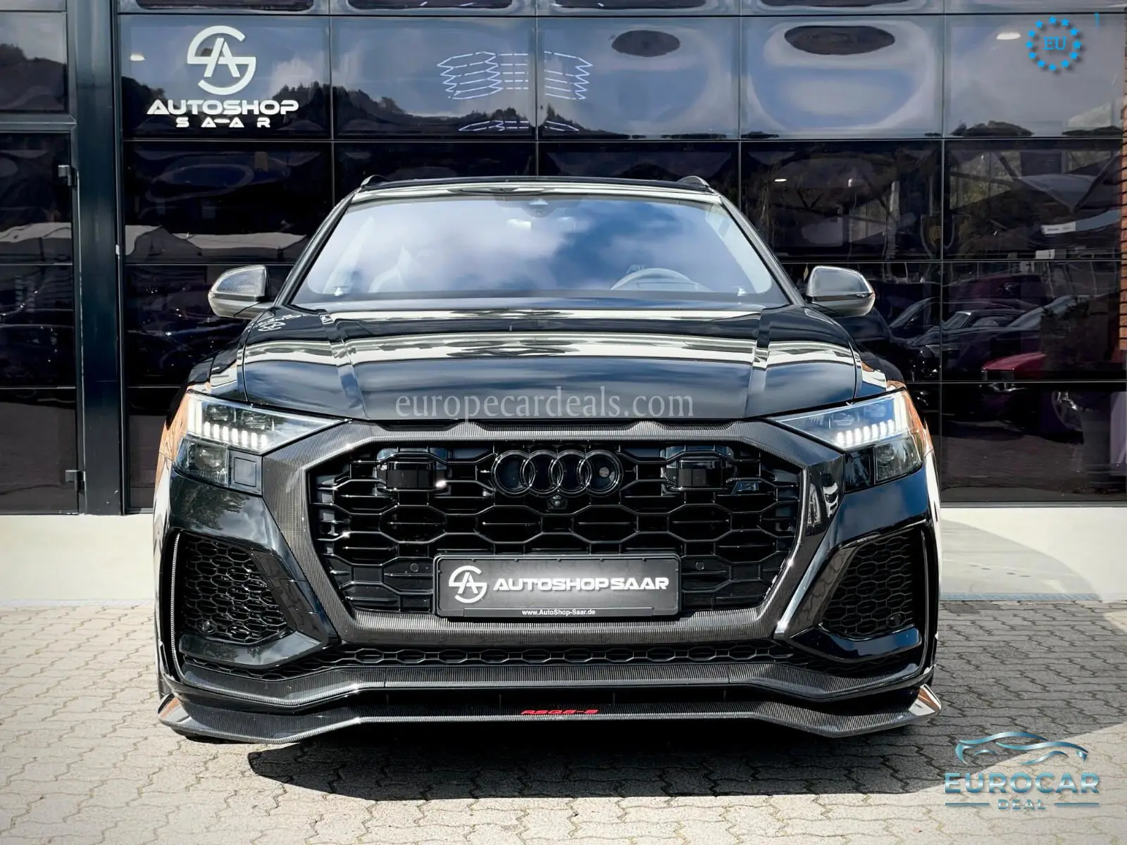 Audi RSQ8