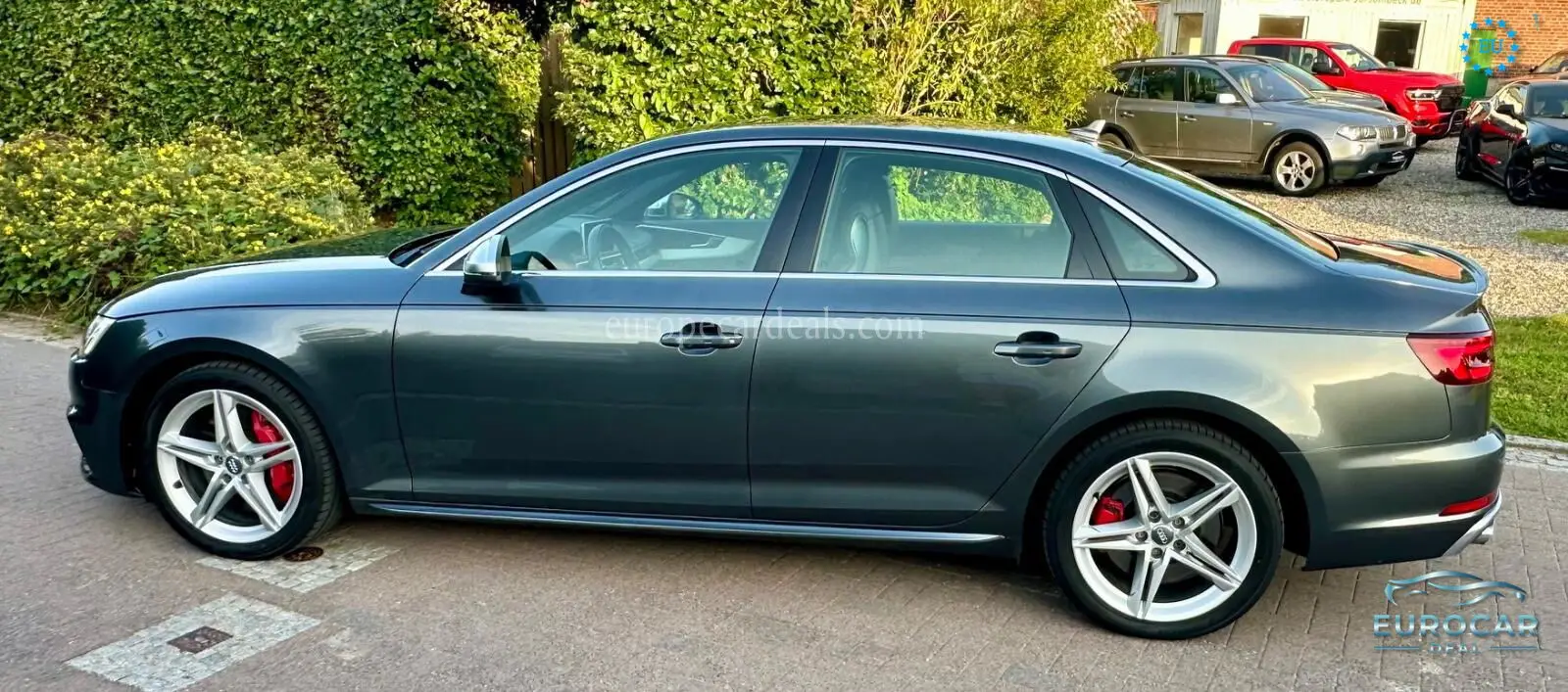 Audi S4