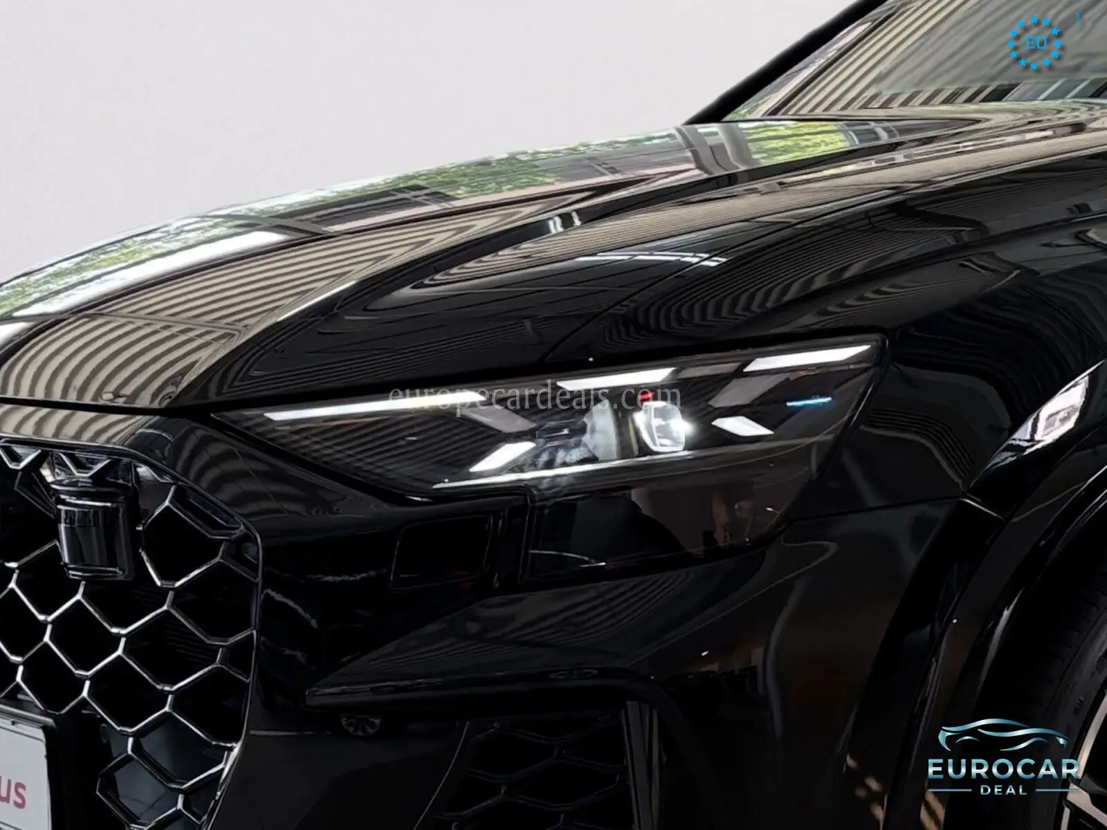 Audi RSQ8