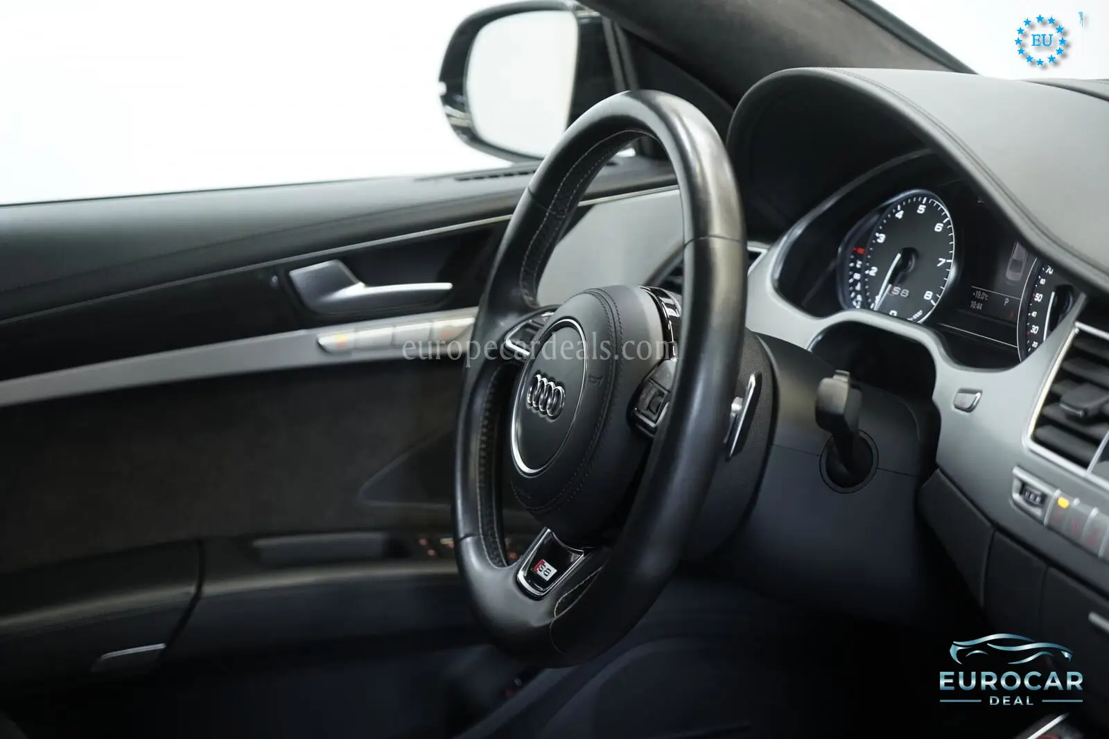 Audi S8