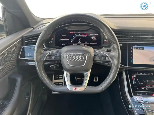 Audi SQ8