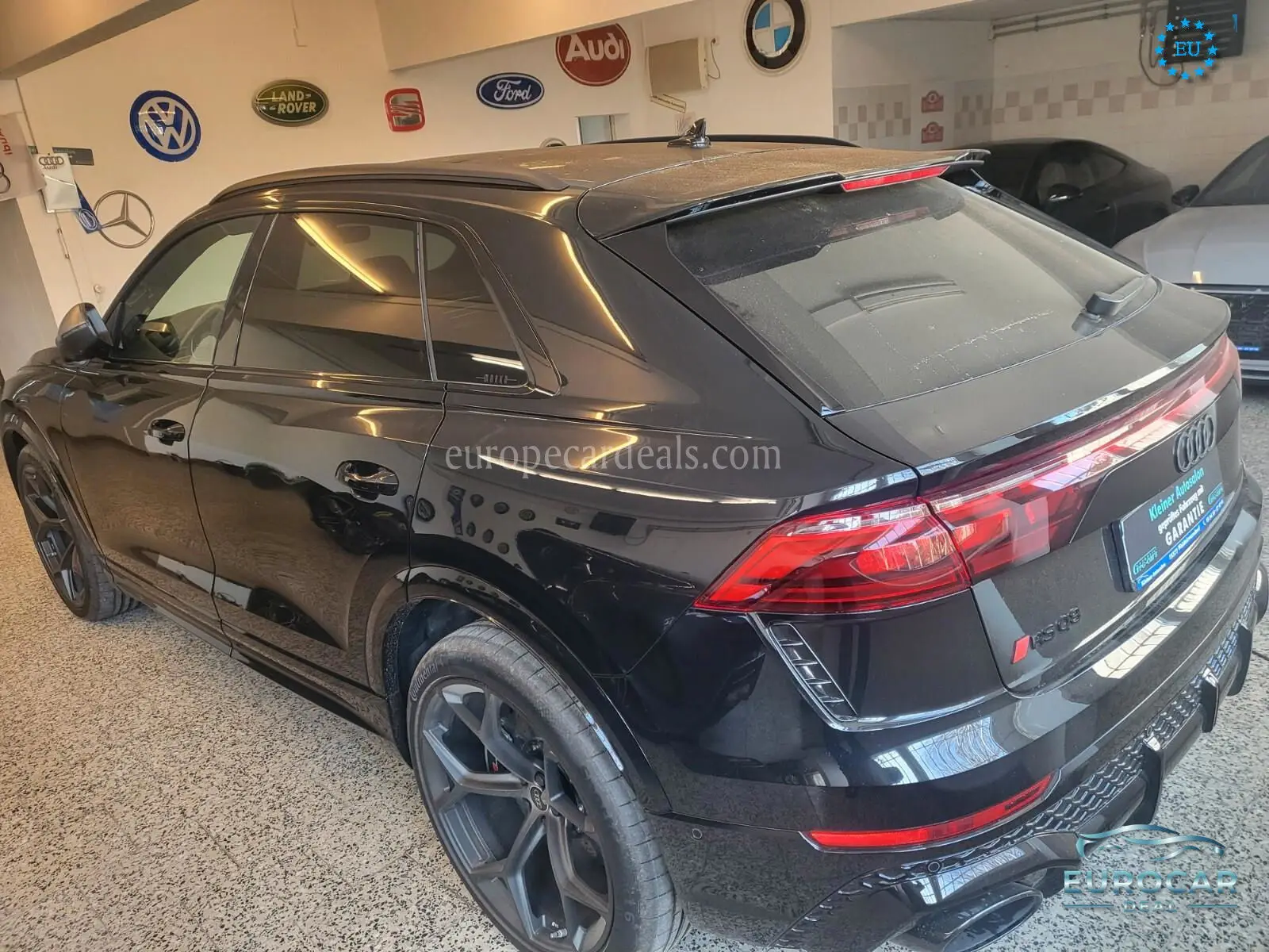 Audi RSQ8