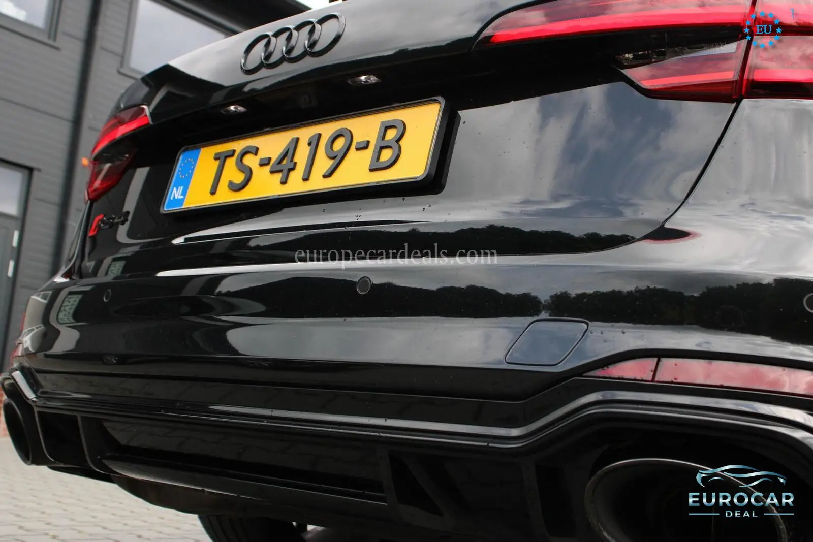 Audi RS4