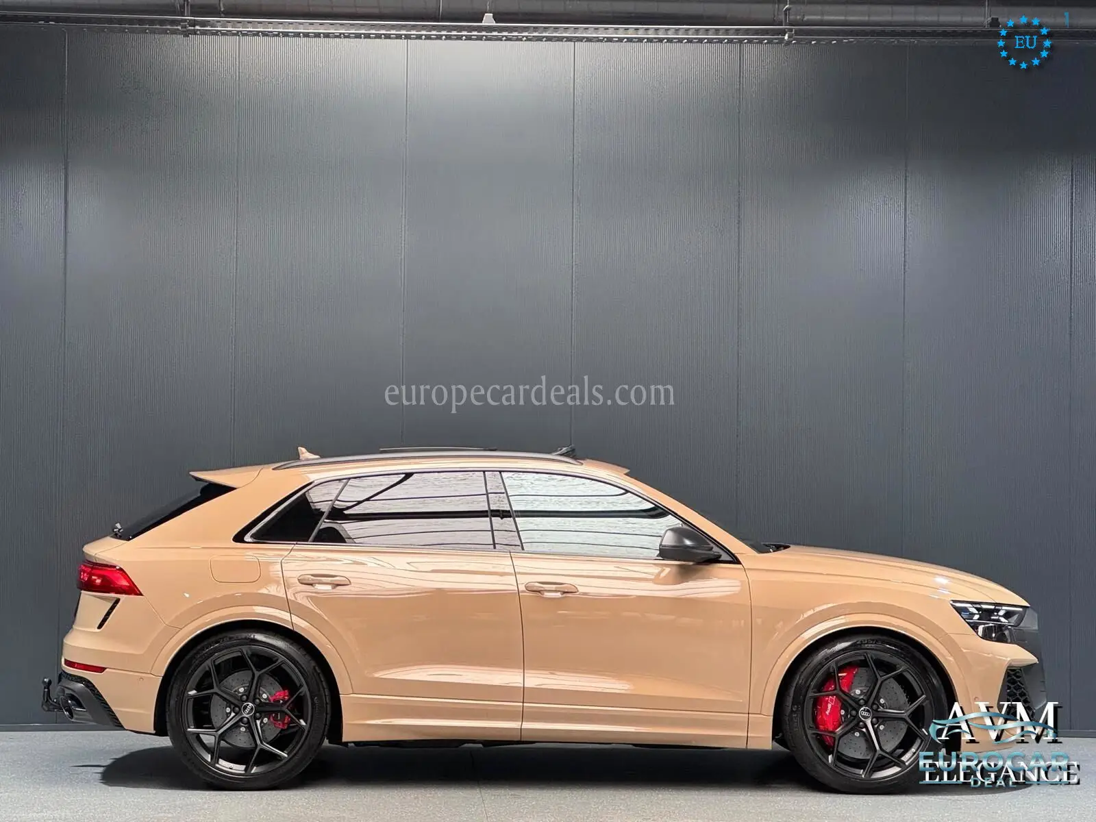 Audi RSQ8