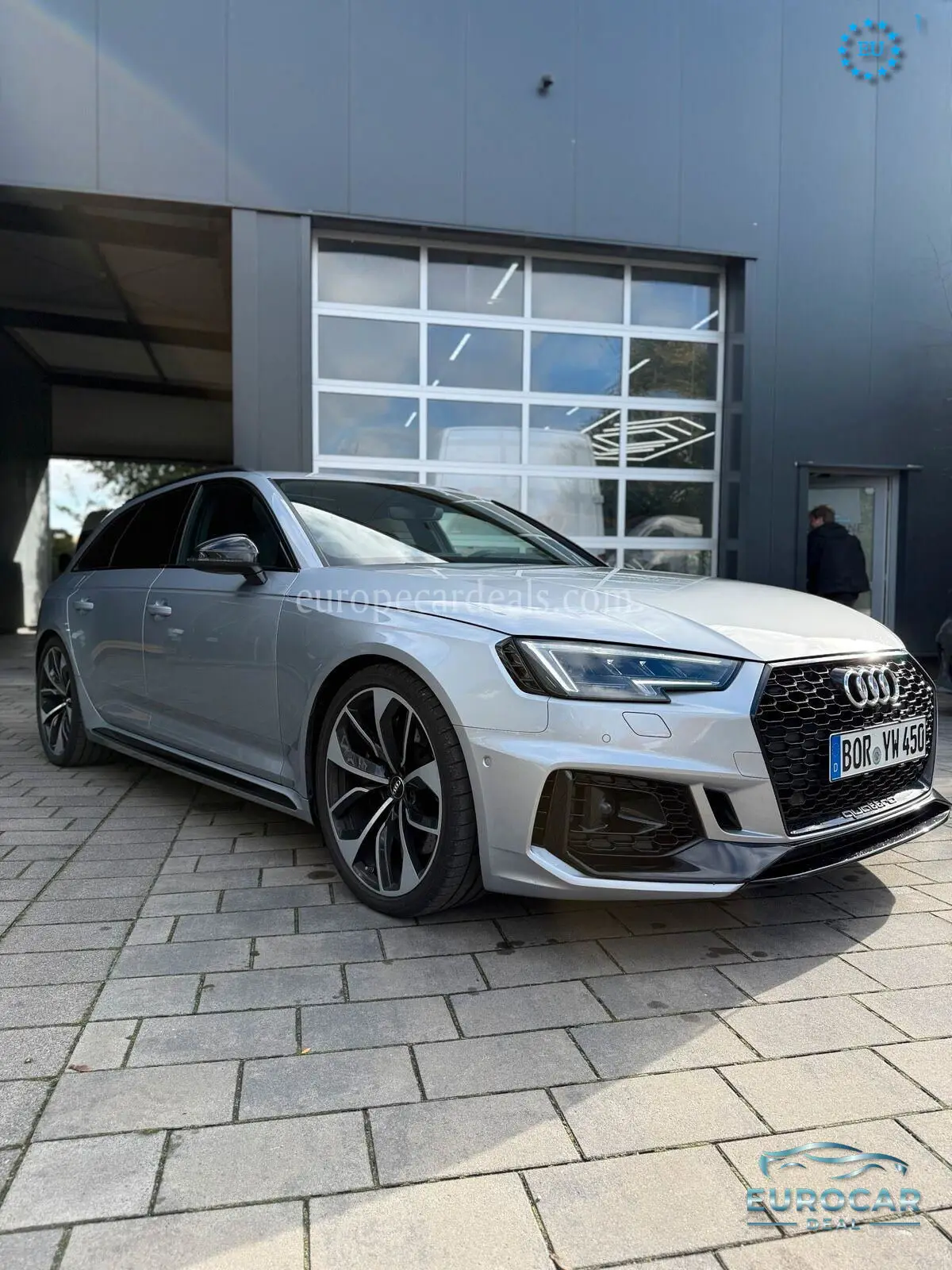 Audi RS4