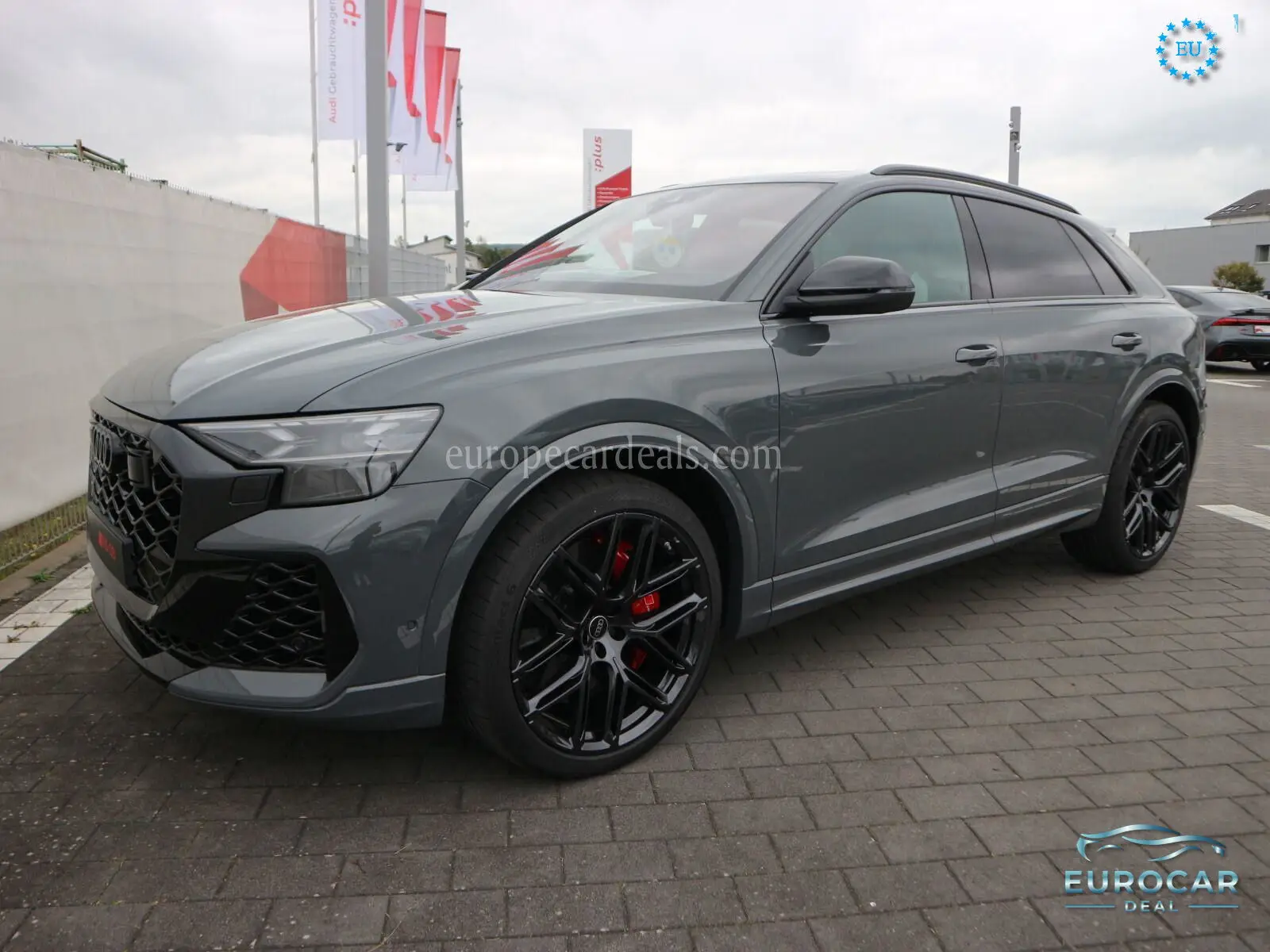 Audi RSQ8