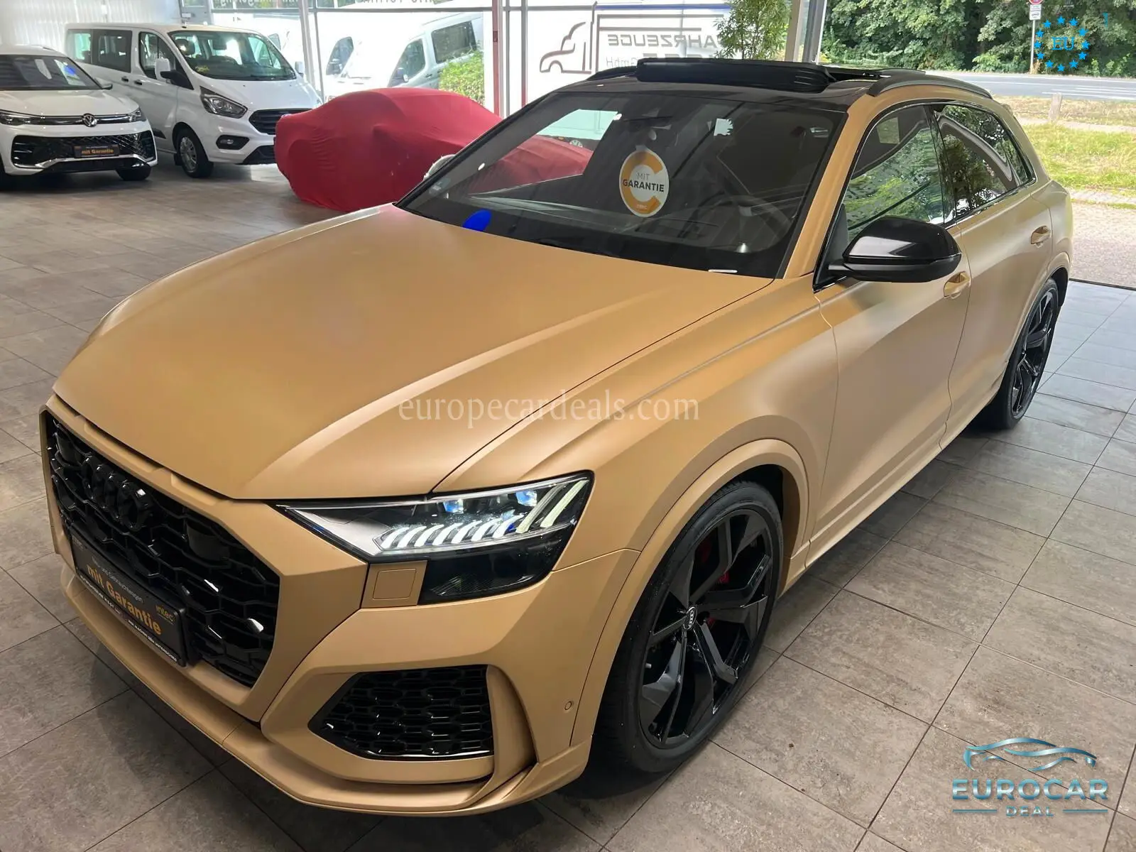 Audi RSQ8