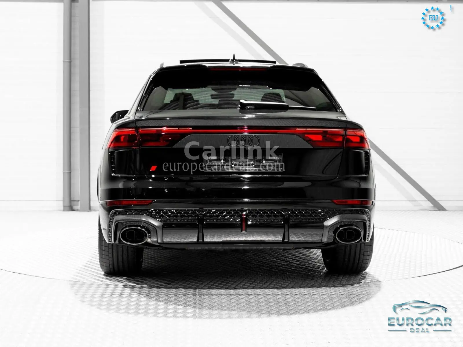 Audi RSQ8