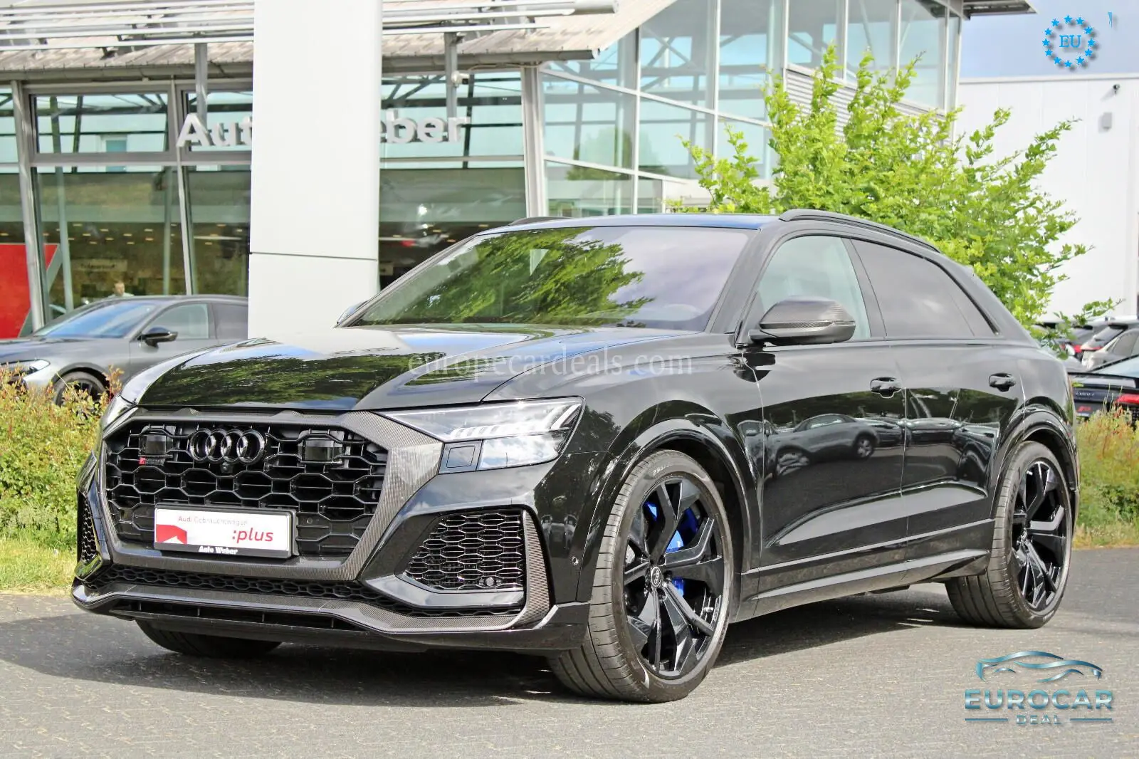 Audi RSQ8