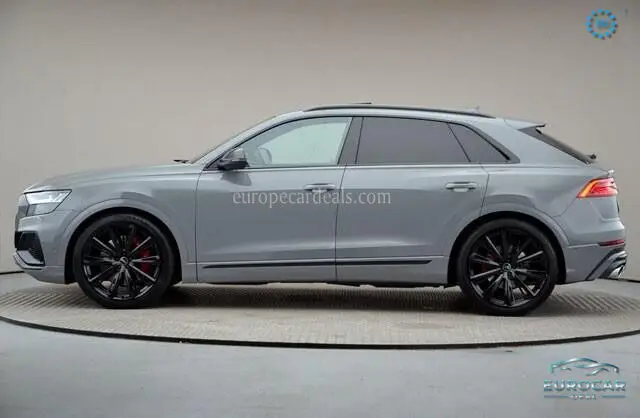 Audi SQ8