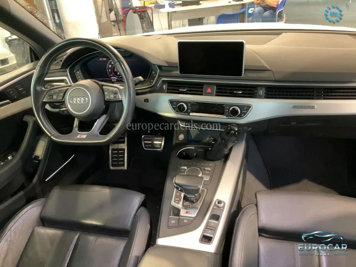 Audi S5