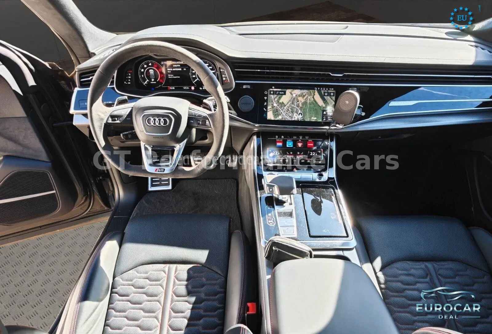 Audi RSQ8