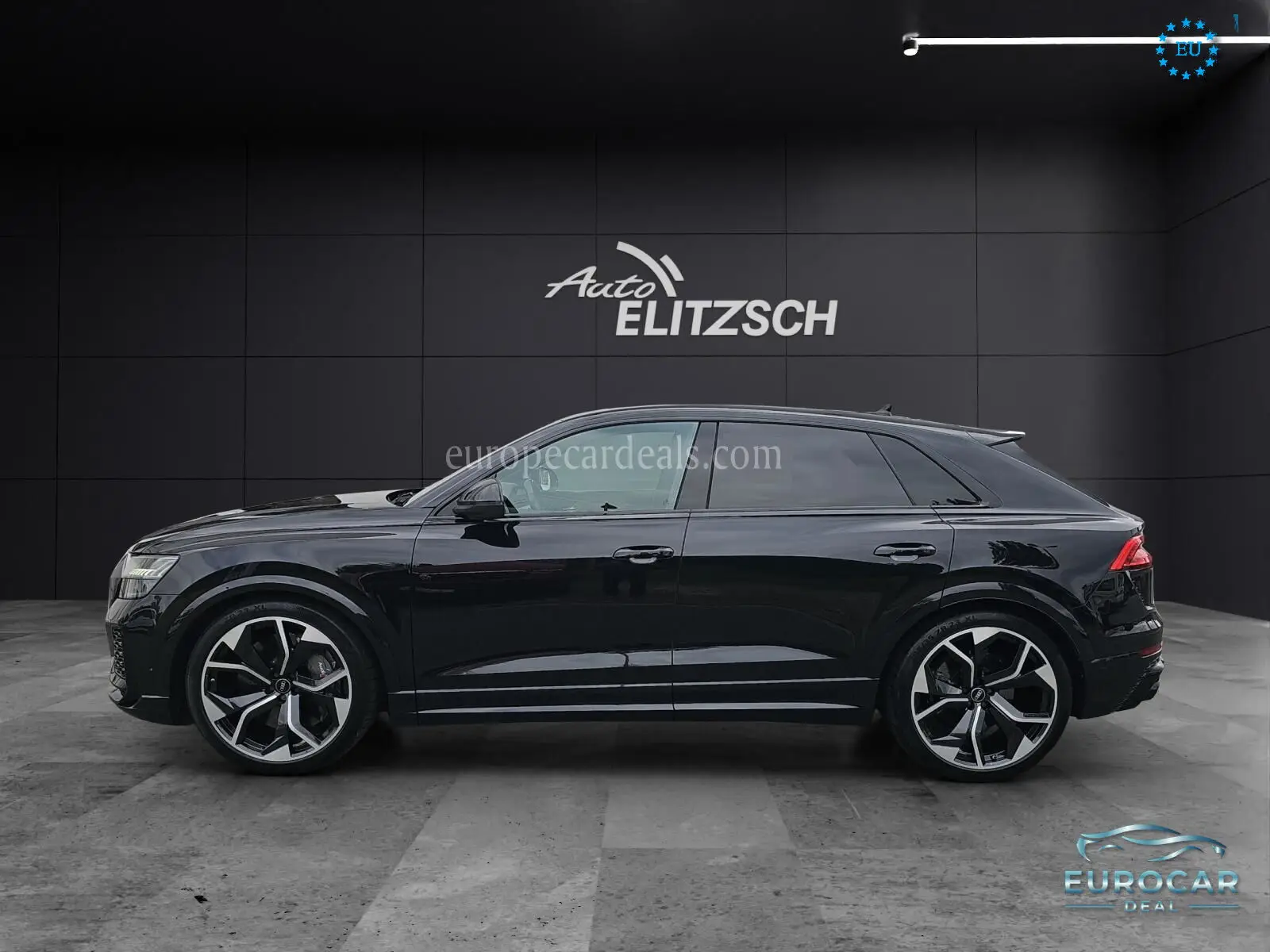 Audi RSQ8
