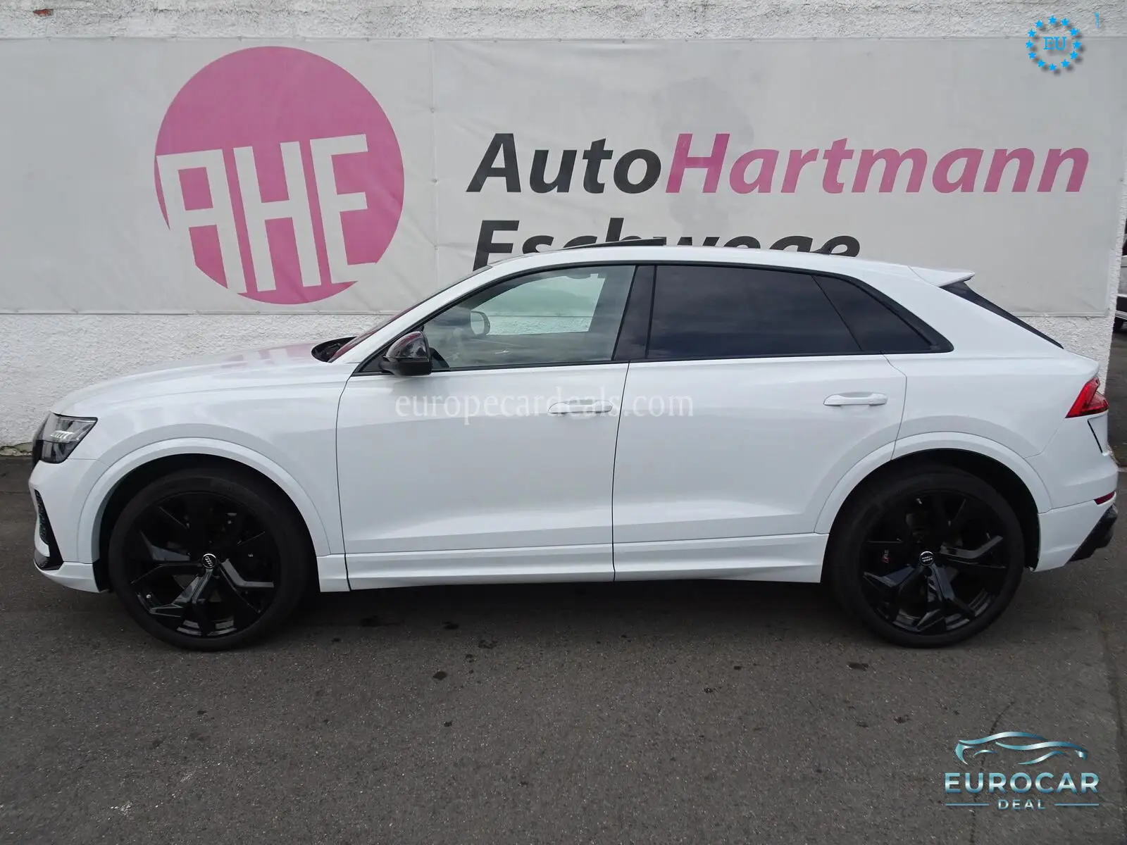 Audi RSQ8