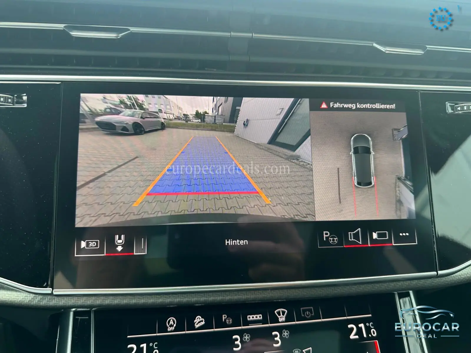 Audi RSQ8