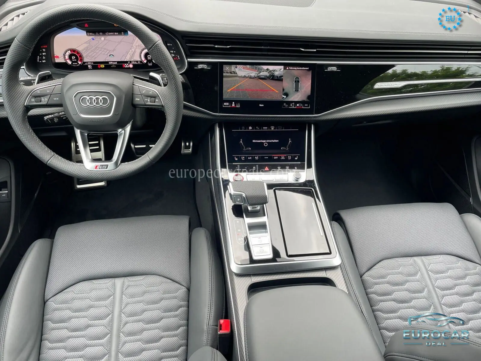 Audi RSQ8